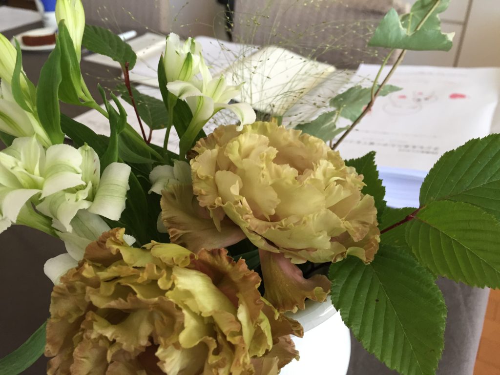 お花とテキスト