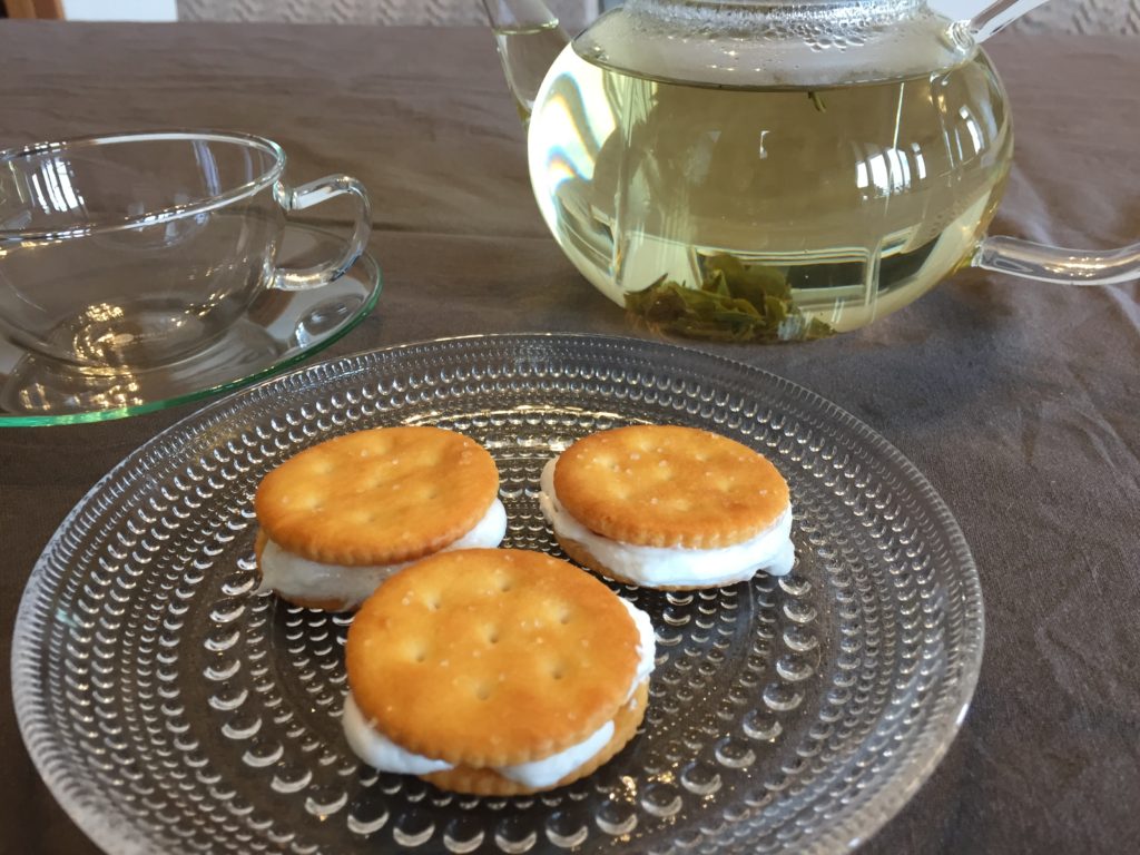 リッツとマシュマロ　ジャスミンティー　ペアレントトレーニング